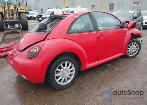 2005 Volkswagen New Beetle Gls from USA, damaged, VIN 3VWCK31C45M409217